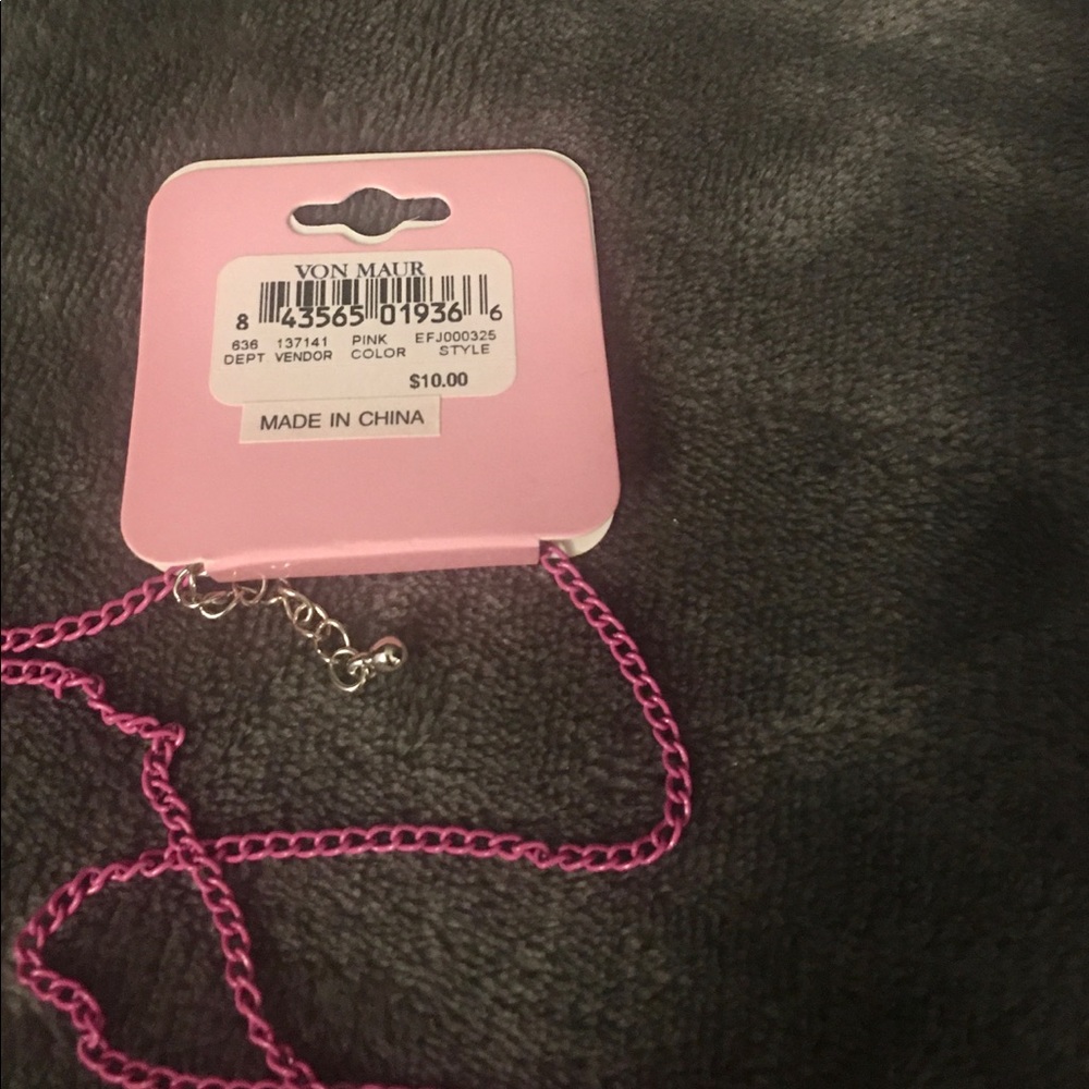 New! Sarina Pink Star Necklace 24” - Picture 3 of 4